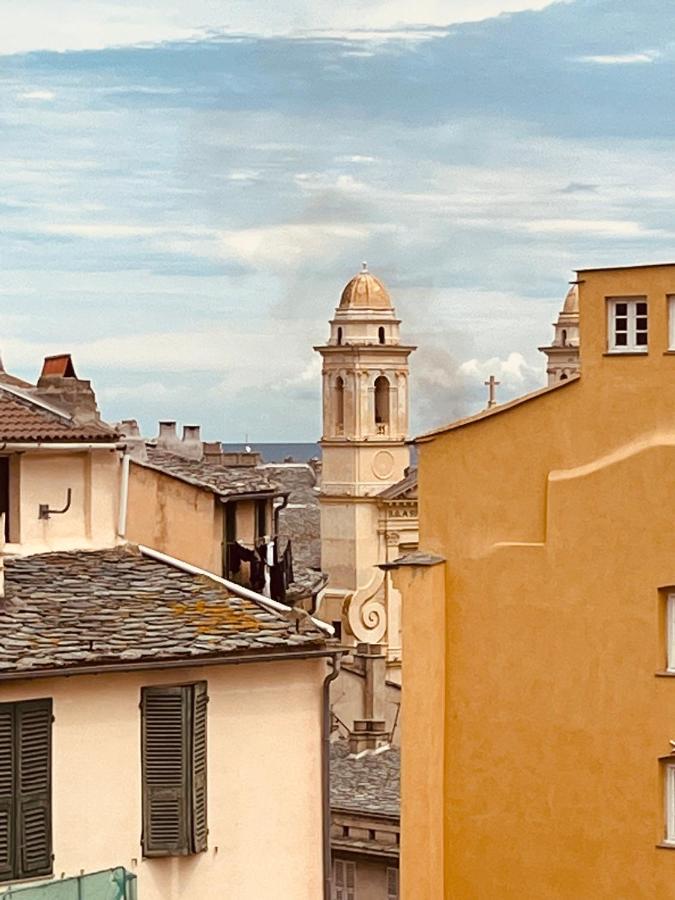 Pepites Bastiaises Vatta Appartement Roof Top Jacuzzi Vue Vieux Port Bastia  Exterior foto