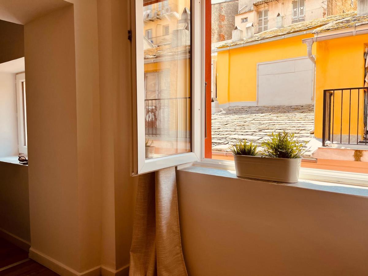 Pepites Bastiaises Vatta Appartement Roof Top Jacuzzi Vue Vieux Port Bastia  Exterior foto